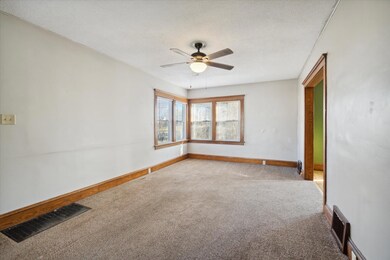 09-1131-E-Ganson-St-Jackson-MI-49201-Win