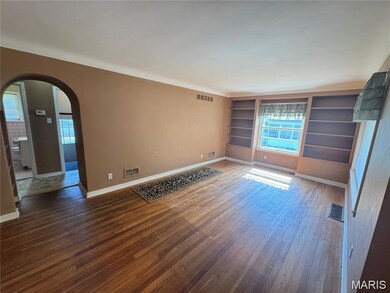 508 W Legion Ave, Columbia, IL 62236 - photo 6