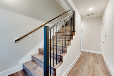 1438 W 34th 1 2 St, Houston, TX 77018 - photo 7