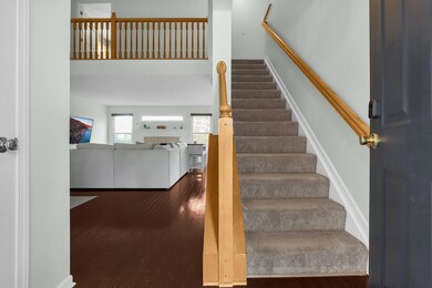 Beautiful 2 story entry