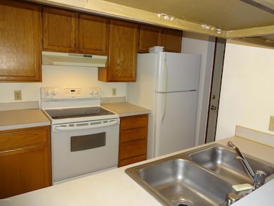 2410 Sentry Dr unit 1107, Anchorage, AK 99507 - photo 2