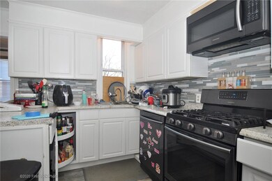 95 Coe St, Woonsocket, RI 02895 - photo 6