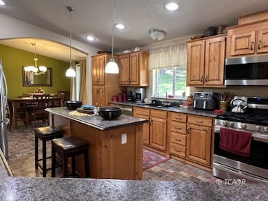 60 Triple R Ln, Willow Creek, CA 95573 - photo 2