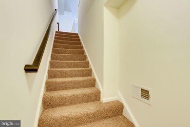 17049 Gibson Mill Rd unit 110, Dumfries, VA 22026 - photo 3