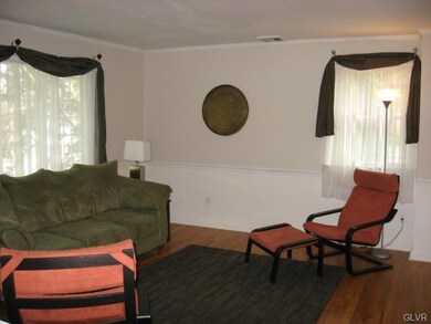 1710 Elmhurst Dr, Whitehall, PA 18052 - photo 4