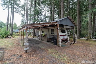 51 Robin Ln, Moclips, WA 98571 - photo 3