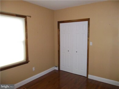 123 Kossuth St, Riverside, NJ 08075 - photo 6