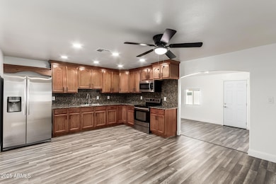 8052 W Pierson St, Phoenix, AZ 85033 - photo 7