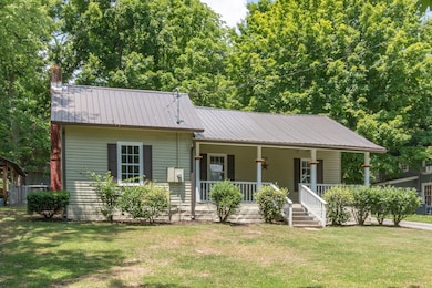 1212 Galloway St, Columbia, TN 38401 - photo 2