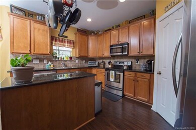 113 Planters Dr unit 45, Statesville, NC 28677 - photo 6