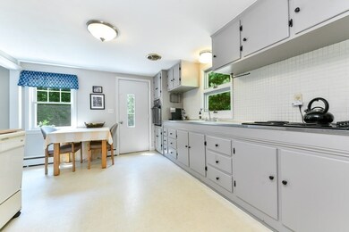 88 Mayfair Dr, Westwood, MA 02090 - photo 6