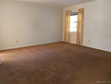 21254 SW Honeysuckle St, Dunnellon, FL 34431 - photo 7