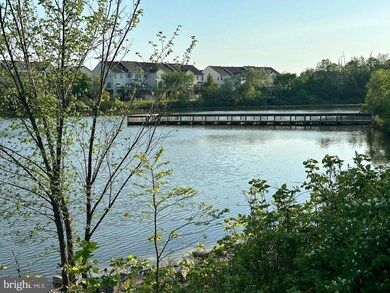 42768 Locklear Terrace, Chantilly, VA 20152 - photo 6