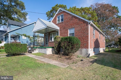 6427 Glenoak Ave, Baltimore, MD 21214 - photo 2