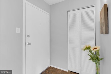 8606D Village Way, Alexandria, VA 22309 - photo 4