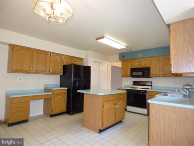 68 Sofia Dr, Blackwood, NJ 08012 - photo 3