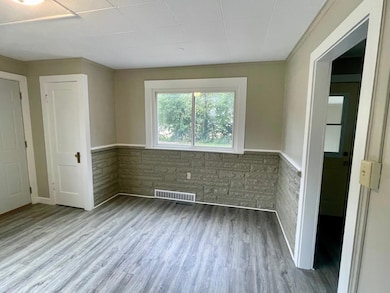 844 Broadway St N, Menomonie, WI 54751 - photo 6