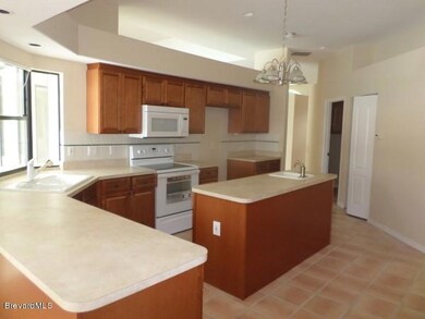 4171 Sparrow Hawk Rd