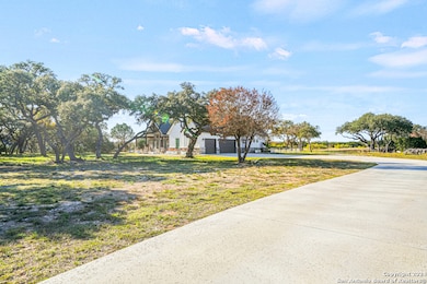 936 Cielo Rio Dr, Pipe Creek, TX 78063 - photo 7