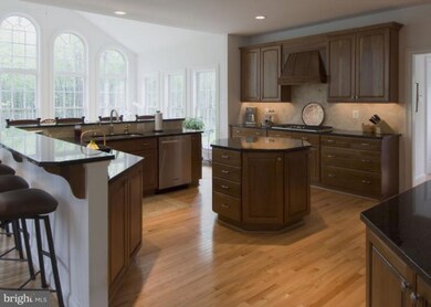 4 Brinleigh Ct, Eldersburg, MD 21784 - photo 2