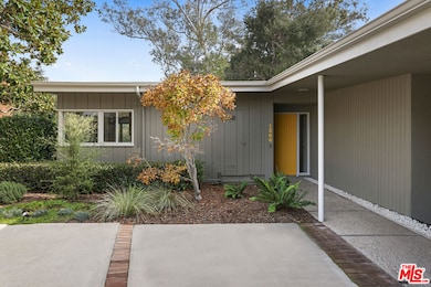 1260 S Euclid Ave, Pasadena, CA 91106 - photo 3