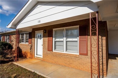 178 Shumaker Dr, Statesville, NC 28625 - photo 5