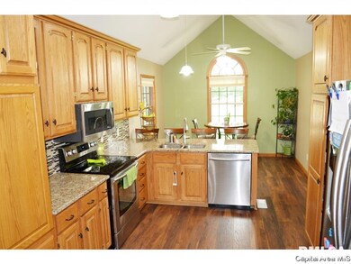 140 S Cedar Dr, Virginia, IL 62691 - photo 3