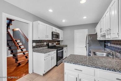 13 Beverly Ct, Tinton Falls, NJ 07724 - photo 6