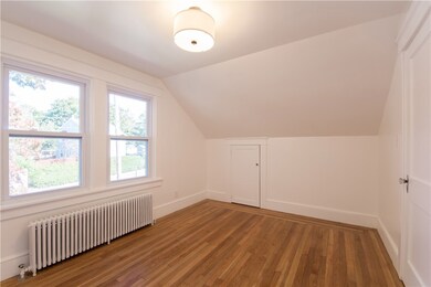 26 Admiral Kalbfus Rd, Newport, RI 02840 - photo 6