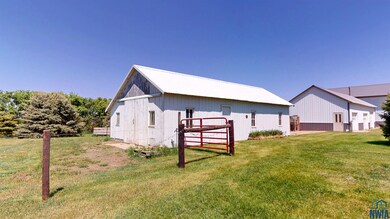 1355 280th St, Odebolt, IA 51458 - photo 5