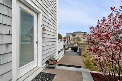 20 Basin St, Newburyport, MA 01950 - photo 7