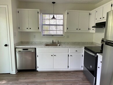 206 Reeves St unit B, Dickson, TN 37055 - photo 3