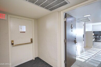 Scottsdale Shadows unit 309, Scottsdale, AZ 85251 - photo 5