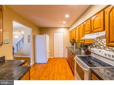 262 Cricklewood Cir, Lansdale, PA 19446 - photo 7