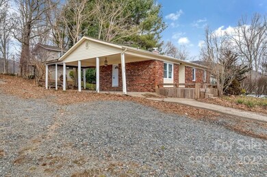 313 Oak Hill Rd, Candler, NC 28715 - photo 7