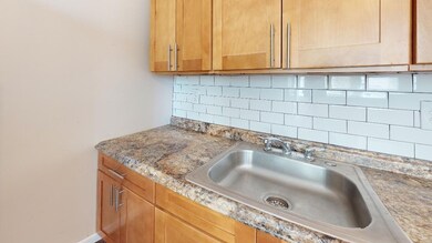 53 1/2 Cedar St, Lawrence, MA 01841 - photo 6