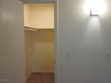 golf links closet