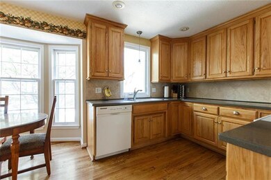 10231 Century Ln, Lenexa, KS 66215 - photo 6