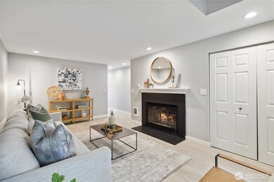 2011 42nd Ave E unit 5, Seattle, WA 98112 - photo 7