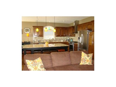 Large kitchen, X-tra large island w/ lots of seati