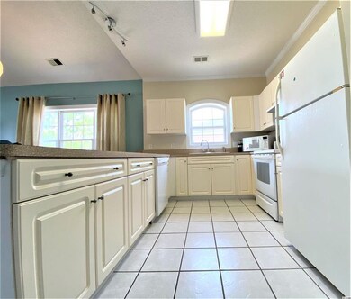 3973 Forsythia Ct unit 304, Myrtle Beach, SC 29588 - photo 4