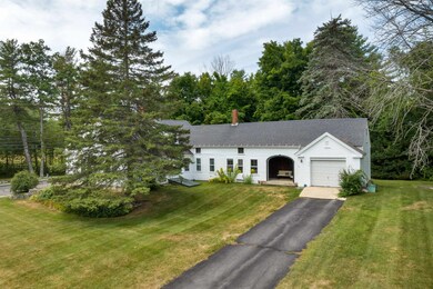 416 S Main St, Wolfeboro, NH 03894 - photo 2