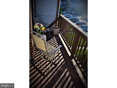 1027 Northridge Dr, Norristown, PA 19403 - photo 2