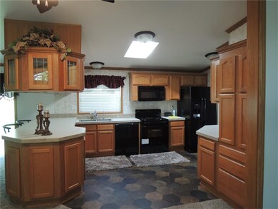 KITCHEN, ALL NEW APPLIANCES, BREAKFAST BAR