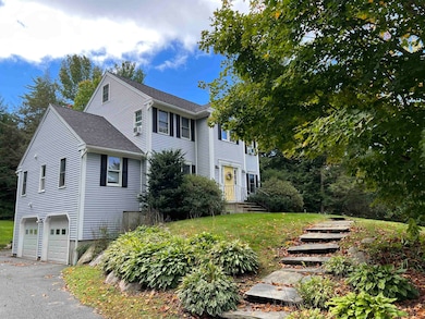 121 Wellington Cir, Lebanon, NH 03766 - photo 2