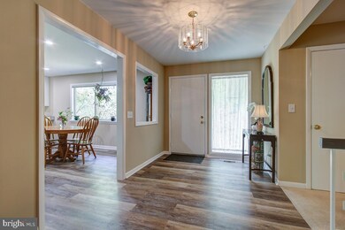 23200 Wilderness Walk Ct, Gaithersburg, MD 20882 - photo 3