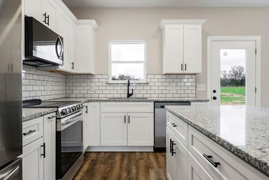 684 C Rody Rd, McMinnville, TN 37110 - photo 7