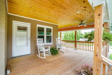 4648 Belleview Ave, Blue Ash, OH 45242 - photo 5