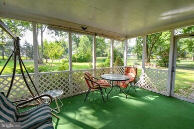 2049 N Line St unit 71, Lansdale, PA 19446 - photo 6