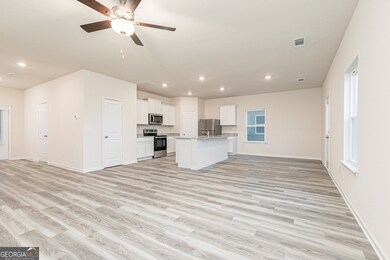 284 Limestone Cir, Conyers, GA 30013 - photo 6